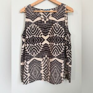 Fleur Bleue Geometric Sleeveless Top in Black and Cream, Size Large